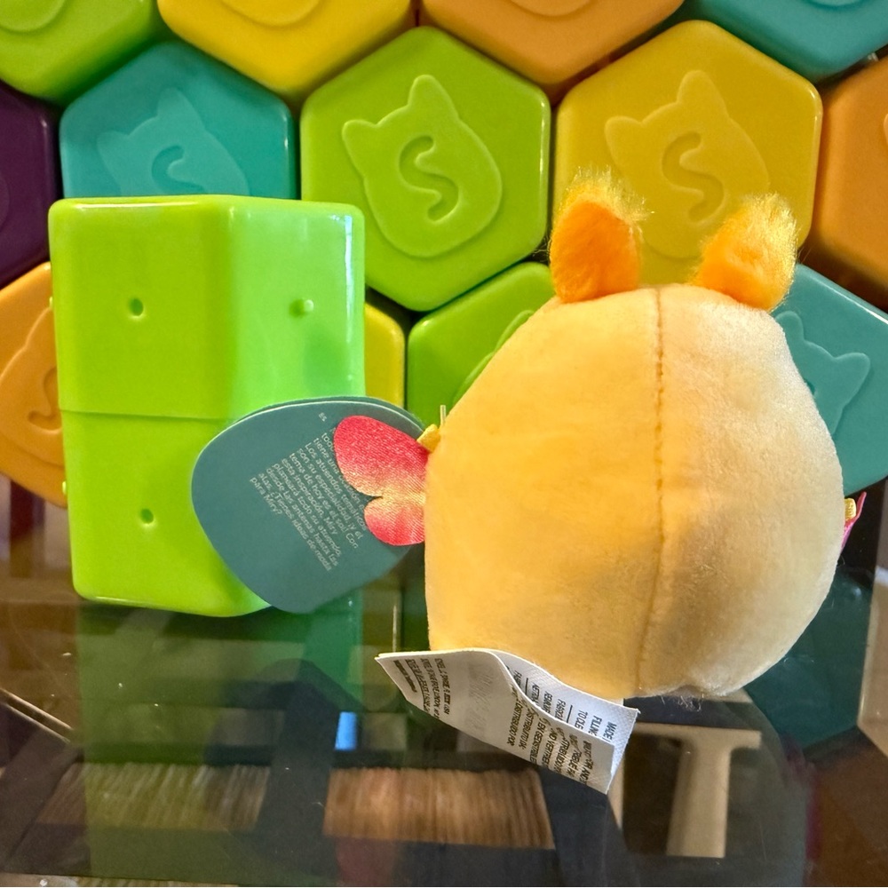 MIRY Squishmallows Moth Micromallows 2.5" NWT Plush- S1 - Picture 3 of 3